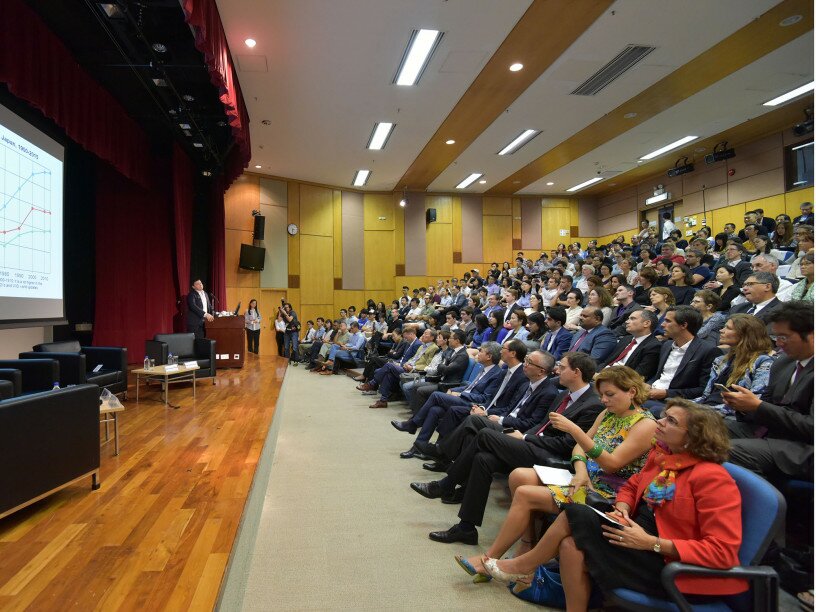 This talk kicks off EdUHK’s Distinguished Lecture Series in French Culture and Education.