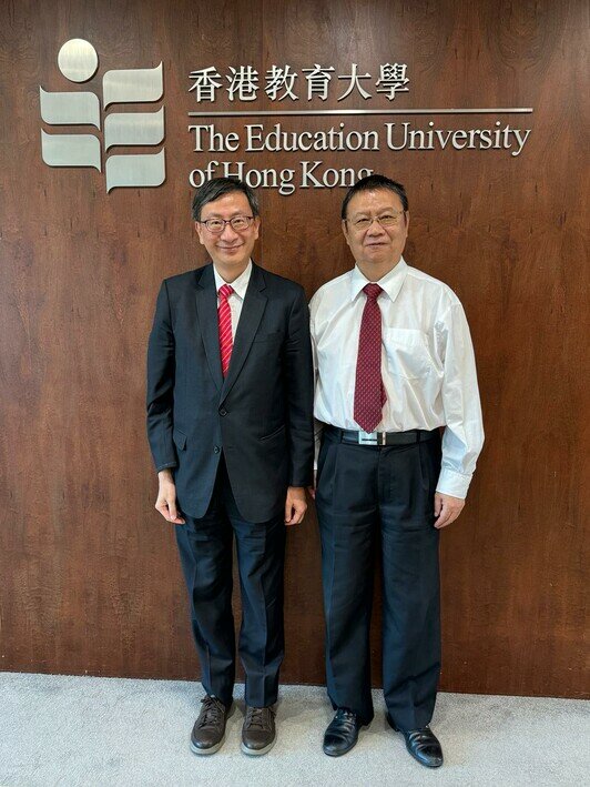 EdUHK President Professor John Lee Chi-Kin with Professor Niu Dayong, Professor of the Department of History of Peking University, and Co-Dean of Peking University and Waseda University Confucius Institute