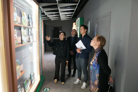 Dr Trevor Ng visits the library's future classroom and museum