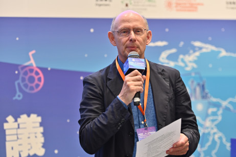 Professor Burce Macfarlane, Dean of the Faculty of Education and Human Development of EdUHK, welcomes scholars from around the globe  