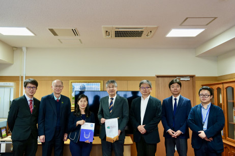 教大代表团与冈山大学教育学研究科・教育学部代表探讨合作机会