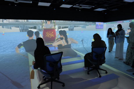 UAEU students experience Virtual Reality at the EdUHK library