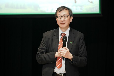 EdUHK President Professor John Lee Chi-Kin attends the ‘U-wide admissions talks’