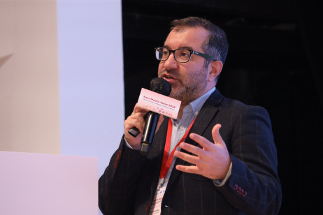 Professor Sedat Gümüş at the Department of Education Policy and Leadership of EdUHK shares insights in the plenary session 