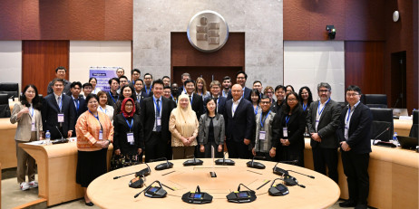 Group photo of the high-level policy roundtable 