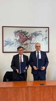 教大校長李子建教授與厄特沃什・羅蘭大學校長教授簽署合作備忘錄