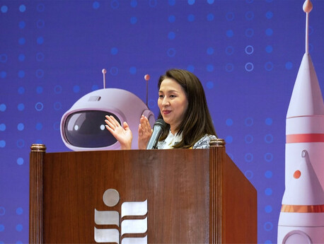 保良局副主席兼教育主委鄧宣宏雁女士致辭時感謝各持份者的支持，令比賽能圓滿舉行