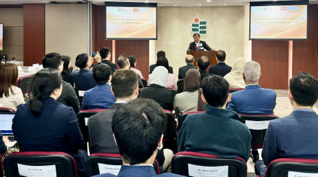 Professor John Lee Chi-Kin, President of EdUHK, delivers opening remarks at the Joint International Symposium