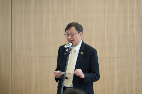 Professor John Lee Chi-Kin, President of EdUHK, delivers welcome speech