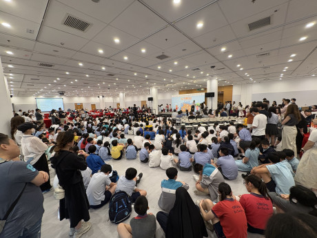 Nearly 160 teams of students conduct research projects under the theme of “Disaster Prevention and Preparedness"