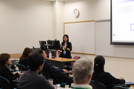 Presentation by Invited Speaker Professor Zhan Zehui at the parallel session