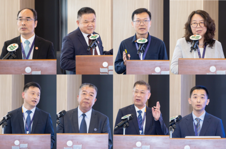 来自中国内地职业技术教育与培训相关高校及机构的主旨演讲嘉宾：（上排左起）许建领教授、杜承铭教授、方泽强教授及韩芳教授；（下排左起）谢永华教授、孙承武教授、杨欣斌教授及杨宜丰教授