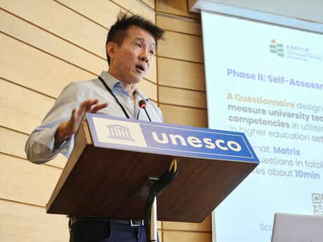 Professor Lim Cher-ping leading the training session