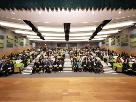 International Conference Explores New Trends in Global Life Education Development  